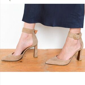 NWOT Joie Aglet Pumps in Camel Suede Size 38.5